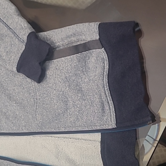 Lululemon Athletica Men's Hetered Blue and Gray Zip-Up Studio Hoodie Small - Picture 3 of 9